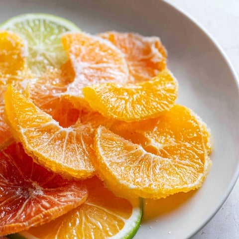 Freshly sliced citrus fruits, the best way to garnish your refreshing mocktail creations.